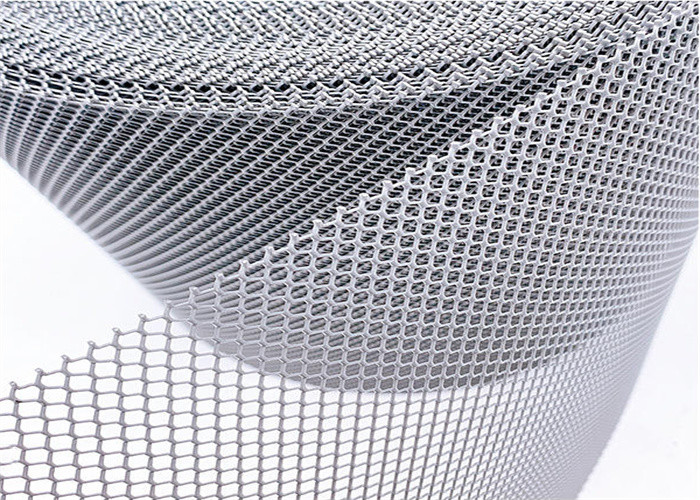 Protection Expanded Metal Wire Mesh Customized Width Hexagonal Structure