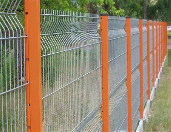 Custom 2 Meter Length Steel Wire Mesh Fence Beautiful Structure ISO9001